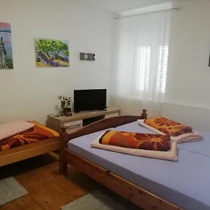 Rose Apartman Pula