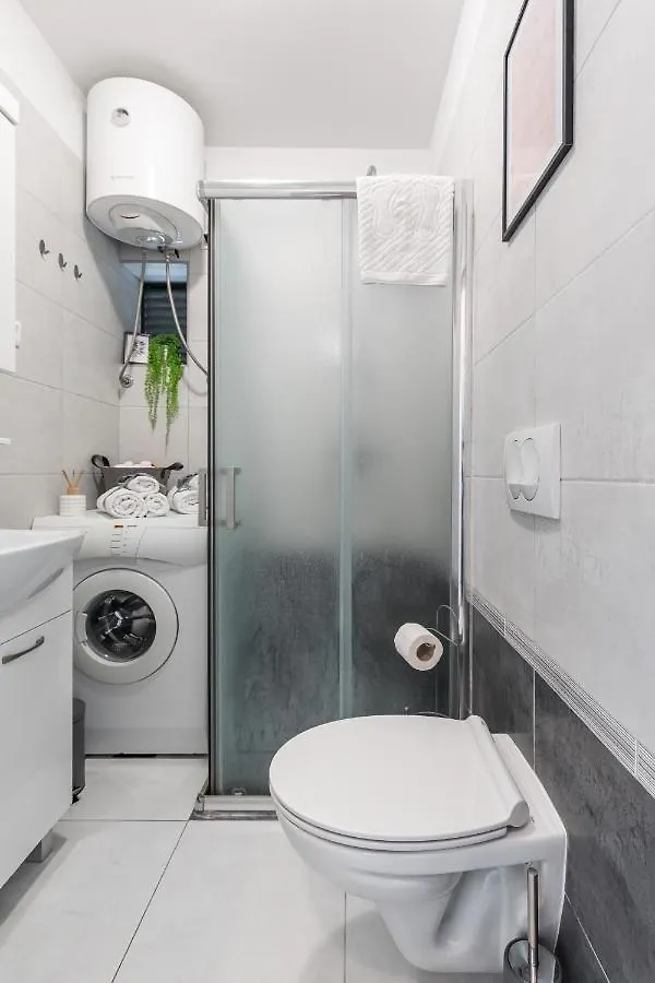 Apartment Cool Suite Split